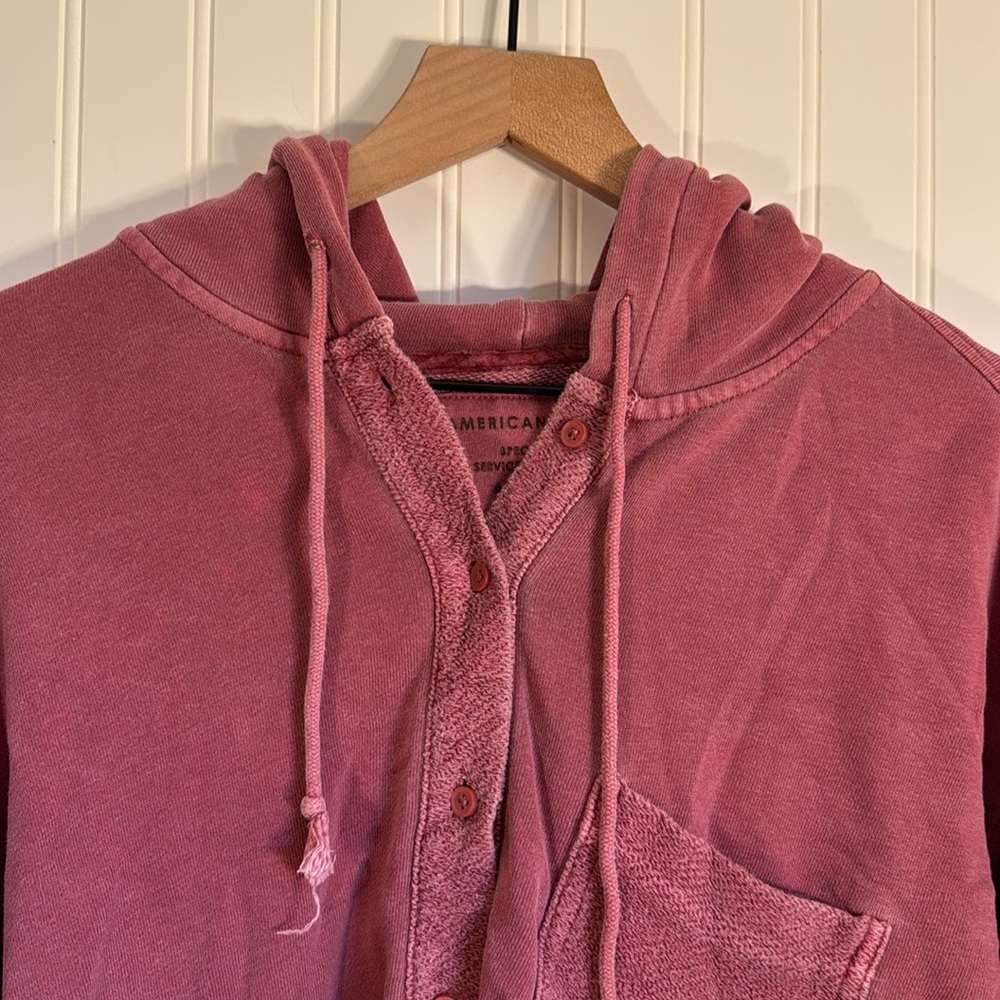 American Eagle Cropped Oversized Button-Up Hoodie Faded Pink/Red Size Large - Picture 2 of 11